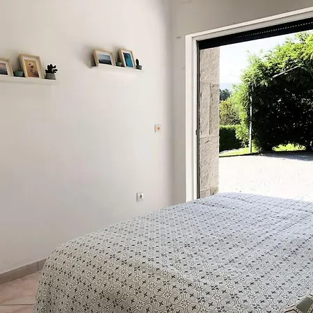 Maison Familiale De Caractere Avec Piscine Padronelo