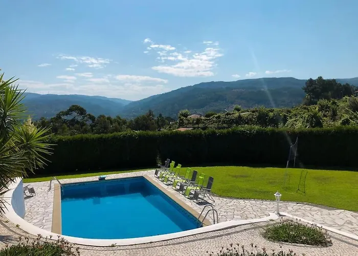 Maison Familiale De Caractere Avec Piscine Tatil Evi Padronelo