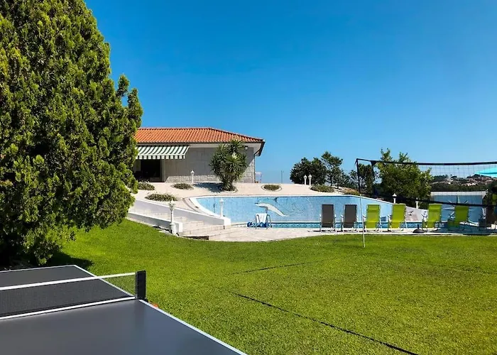 Maison Familiale De Caractere Avec Piscine Semesterbostad