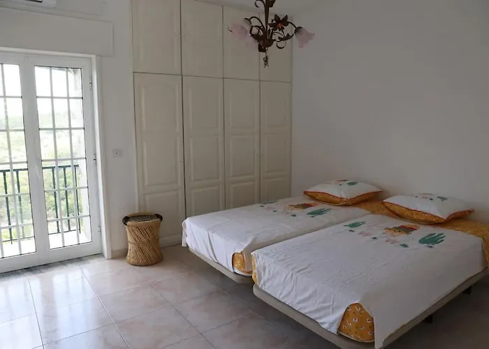 Maison Familiale De Caractere Avec Piscine Padronelo